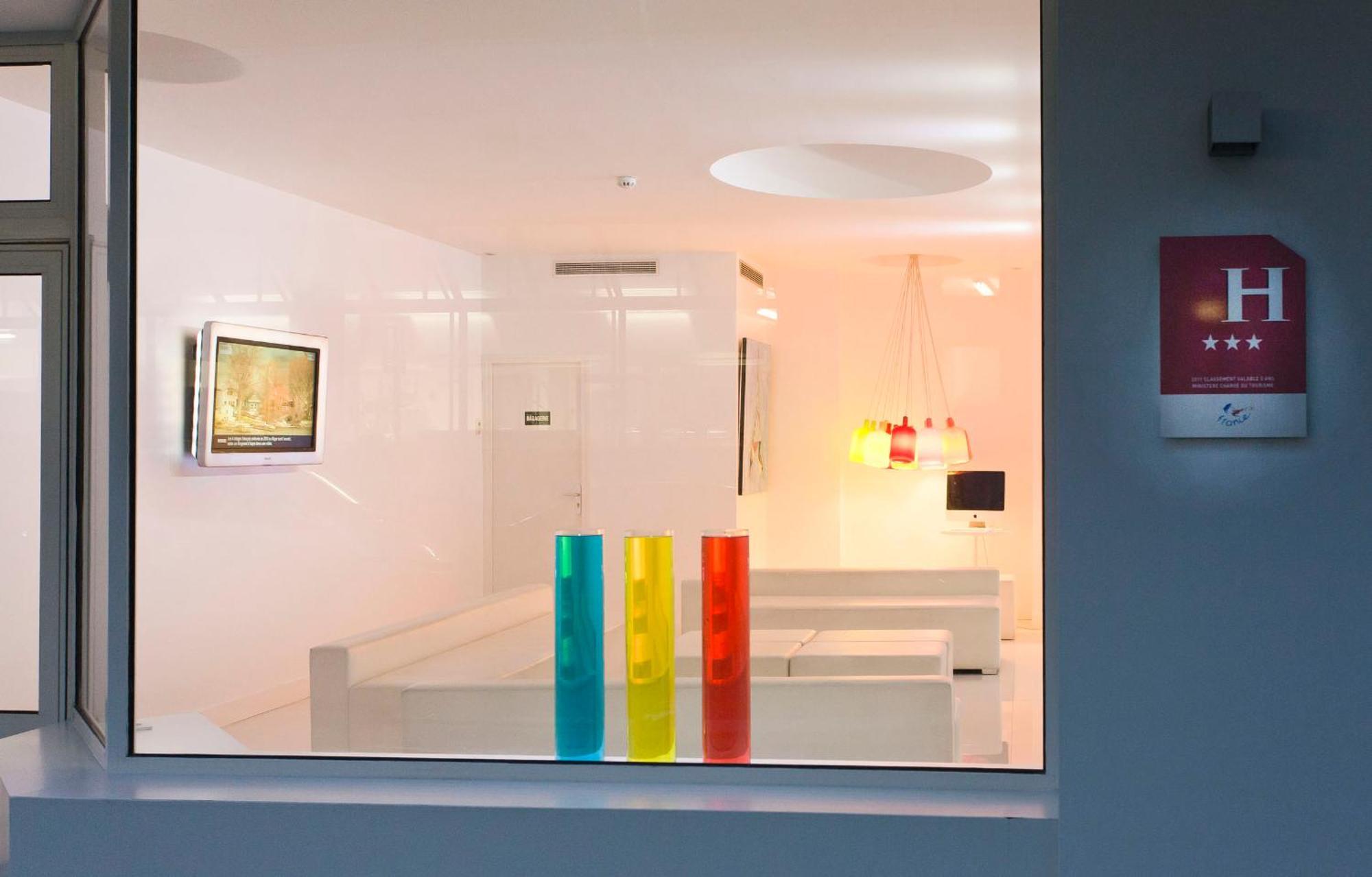 Color Design Hotel Παρίσι Δωμάτιο φωτογραφία