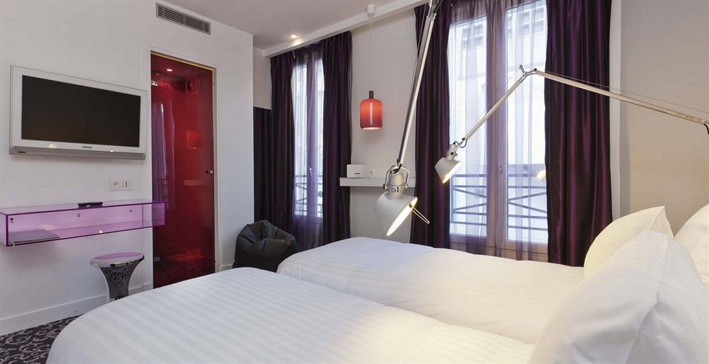 Color Design Hotel Παρίσι Δωμάτιο φωτογραφία