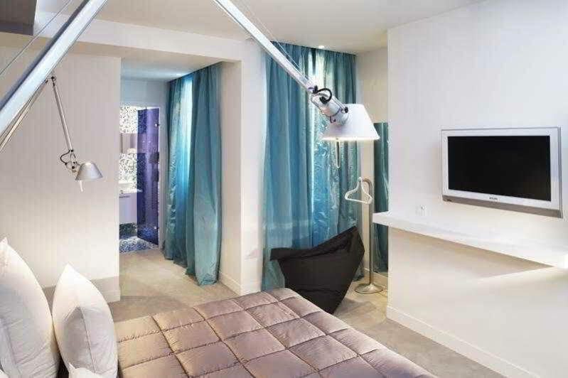Color Design Hotel Παρίσι Δωμάτιο φωτογραφία